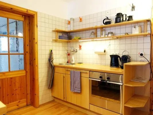 Gaestehaus 1a 林德拉