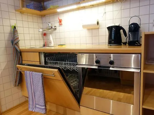 Gaestehaus 1a 公寓 *